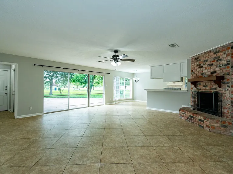 7403 Tall Pines Dr — Photo 7