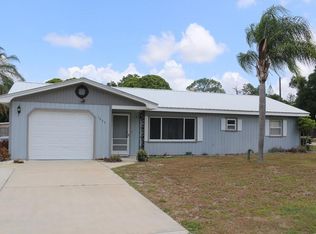 4625 Beacon Dr, Sarasota, FL 34232
