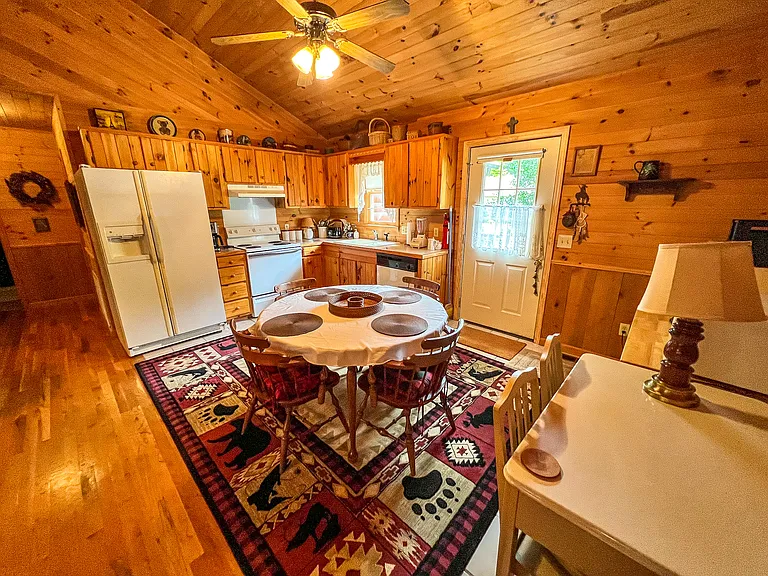 111 Laurel Oak Ct — Photo 12