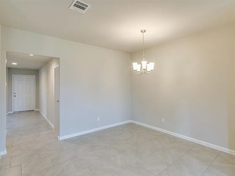2213 Del Mar — Photo 14