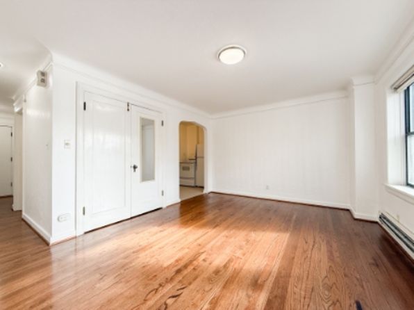 280 Morris Ave S #1