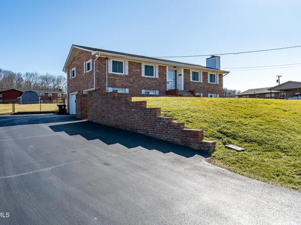 5605 Apache Dr, Kingsport, TN 37664