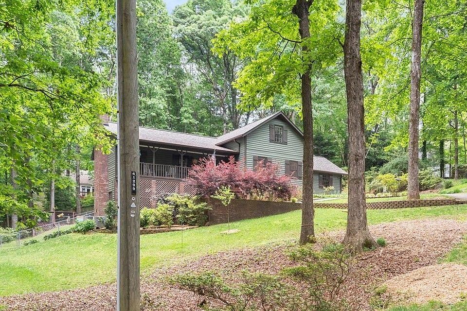 1st image of 4052 Oak Harbour Cir