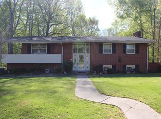 103 Woods Dr, Glasgow, KY 42141