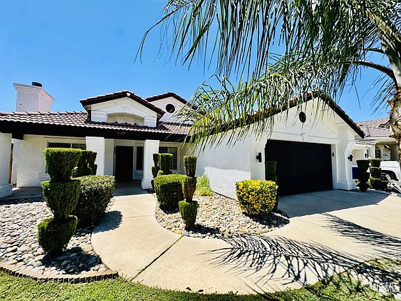 4th image of 10419 Olympia Fields Dr
