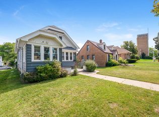 3414 N 41st St, Milwaukee, WI 53216