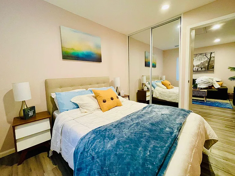 1051 Columbus Dr #2 — Photo 10