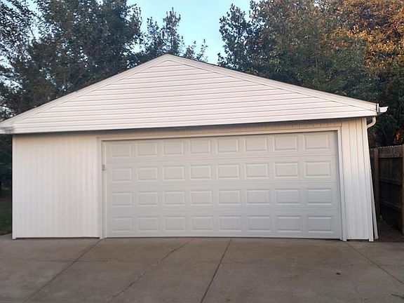 2nd image of 6337 Adair Dr