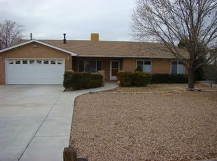 1821 35th St SE, Rio Rancho, NM 87124