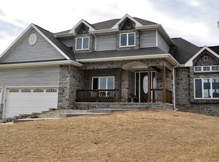 N3659 River Valley Ln, Weyauwega, WI 54983