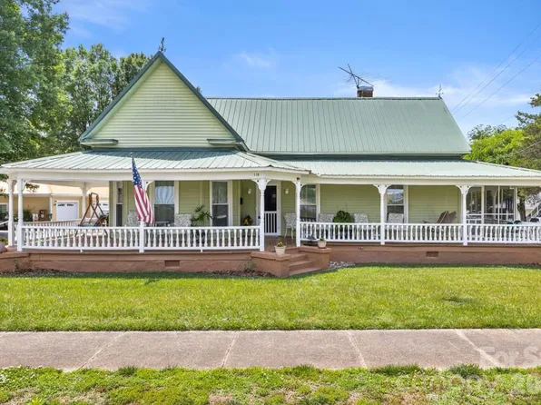 110 N Main Ave, Maiden, NC 28650