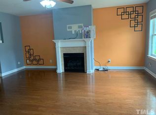 137 Station Dr, Morrisville, NC 27560