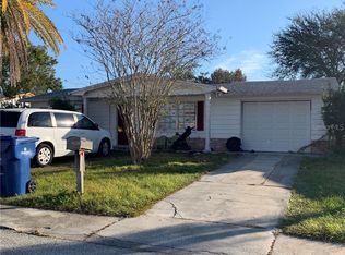 3232 Brookfield Dr, Holiday, FL 34691