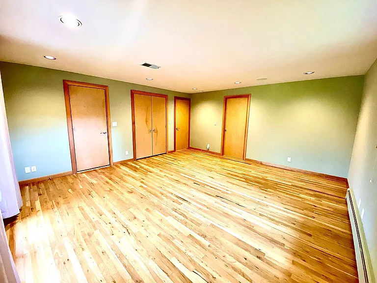306 E Curling Dr — Photo 34