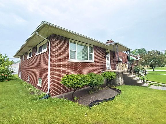 3rd image of 3947 Johnson Ave