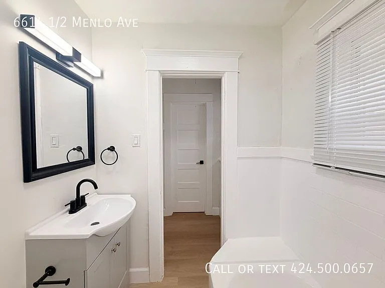 6614 1/2 Menlo Ave — Photo 11