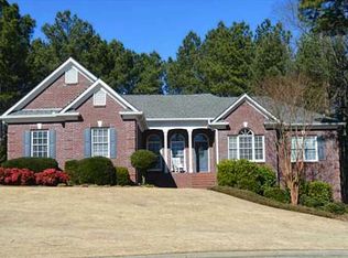 714 Pella Ct, Loganville, GA