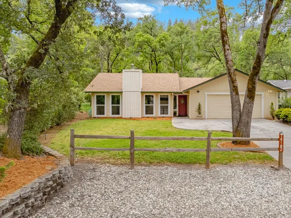 14182 Torrey Pines Dr, Auburn, CA 95602