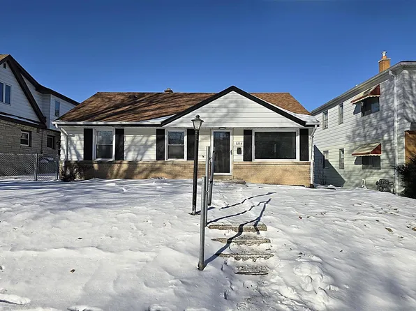 8114 West Congress STREET, Milwaukee, WI 53218