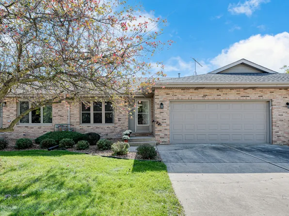 112 Wyndstone Dr #112, Elwood, IL 60421