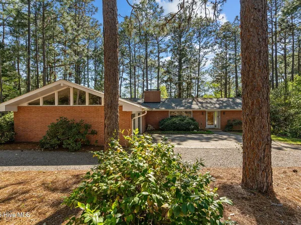 805 Paul Mccain Road, Aberdeen, NC 28315