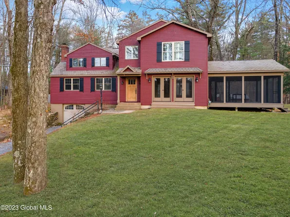 37 Loughberry Lake Road, Saratoga Springs, NY 12866