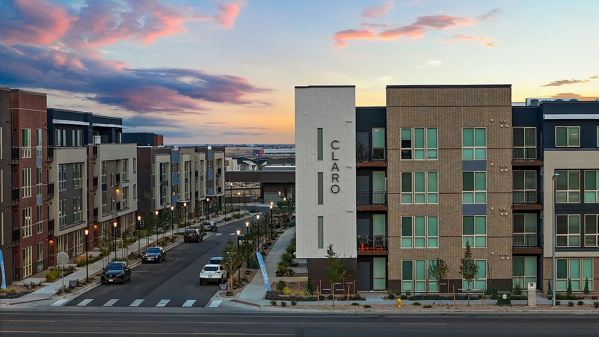 Building Photo - Claro at High Point