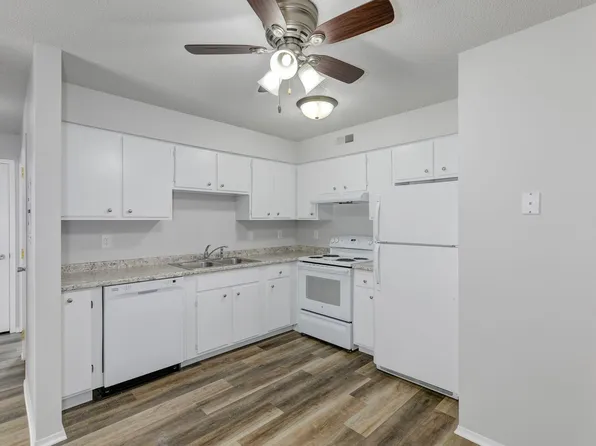 Fish Creek Apartments