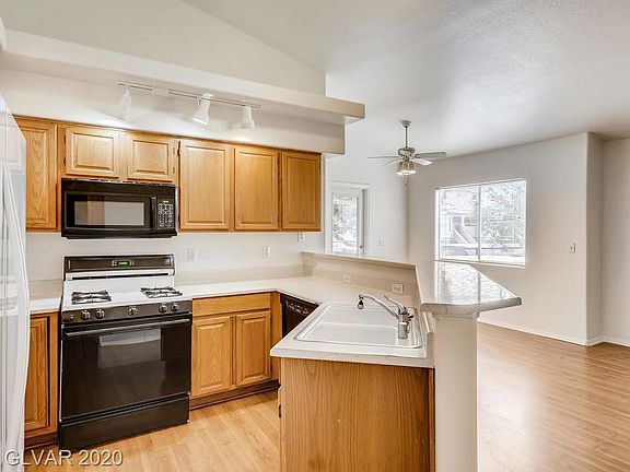 3rd image of 1547 Jenny Linn Dr #0