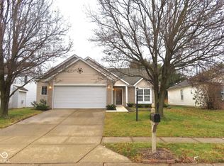 12233 Driftstone Dr, Fishers, IN 46037