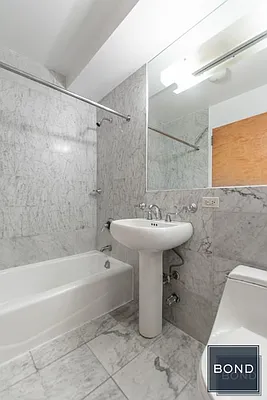 Rented by Bond New York | media 17