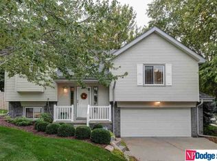 11233 Ellison Ave, Omaha, NE 68164