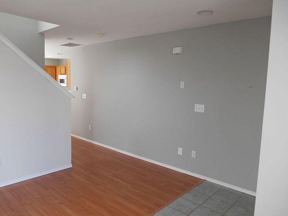 4th image of 13219 68th Avenue Ct E