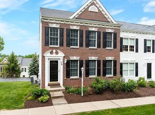 58 Castleview Dr, Mc Kees Rocks, PA 15136