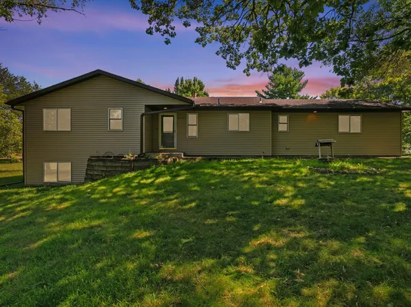 16037 Oneida St NW, Andover, MN 55304