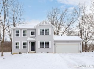 905 133rd Ave, Wayland, MI 49348