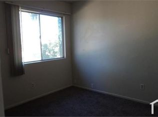 727 N Driftwood Ave, Rialto, CA 92376