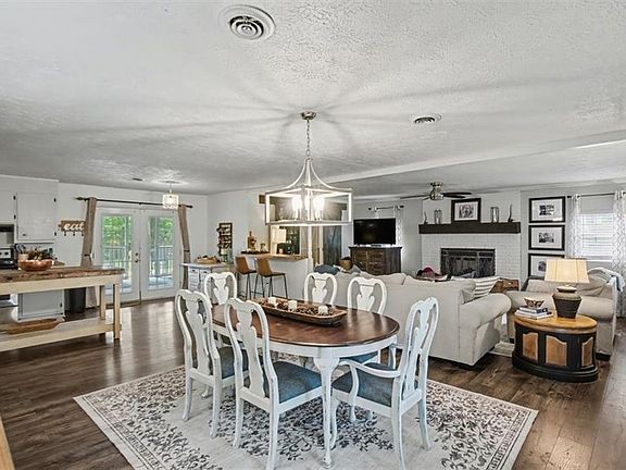 5th image of 13 Bishop Rd NW