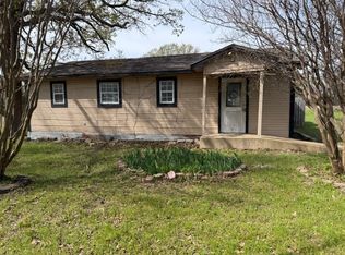 201 Dover Dr, West Tawakoni, TX 75474