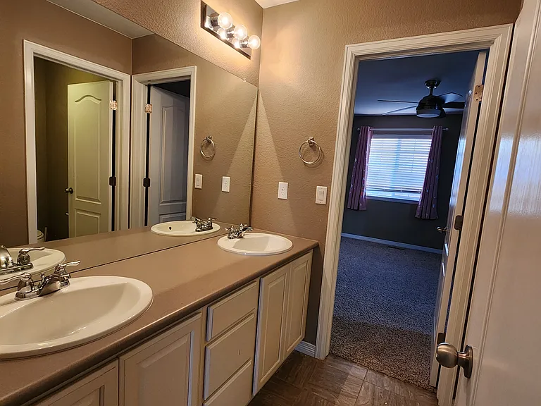 8314 Grasslands Way — Photo 63
