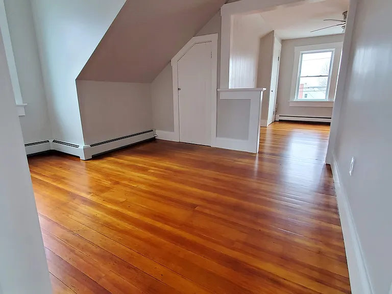2637-2639 Pawtucket Ave #3 — Photo 3