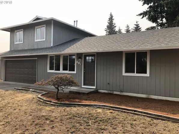 391 SE 35th Ct Unit A, Hillsboro, OR 97123