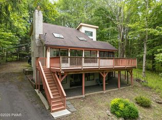 20 N Gate Ct S, Lake Ariel, PA 18436