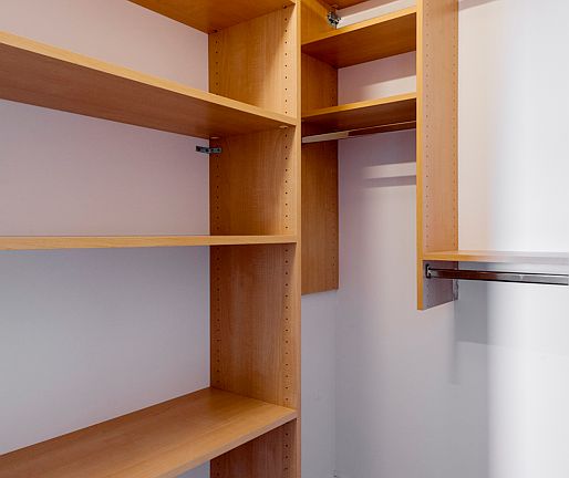 5th image of 305 E 86th St APT 21BW