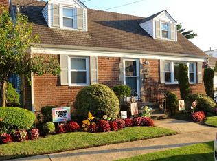 211 Marshall Ave, West Hempstead, NY 11552
