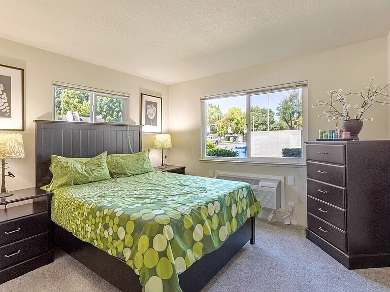 Macara Gardens Apartments — Photo 24