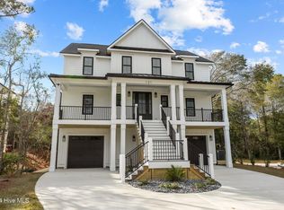 131 Fawn Dr, Emerald Isle, NC 28594