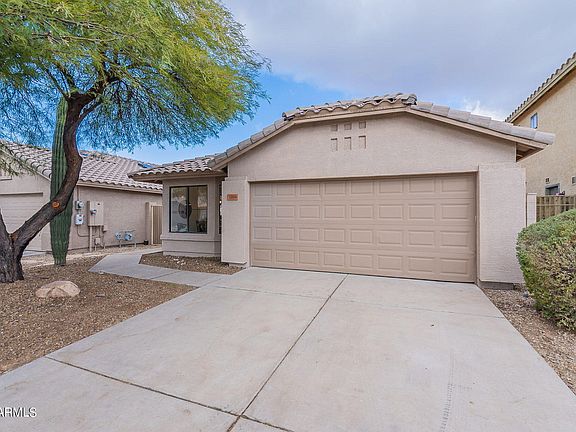 3rd image of 3304 E BLACKHAWK Drive