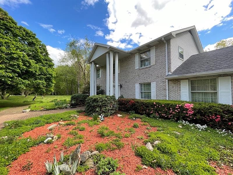 438 Center Grange Rd, Monaca, PA 15061 Zillow
