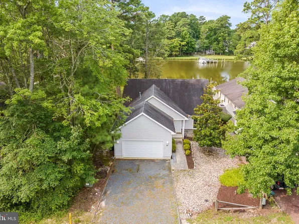 90 Boston Dr, Ocean Pines, MD 21811